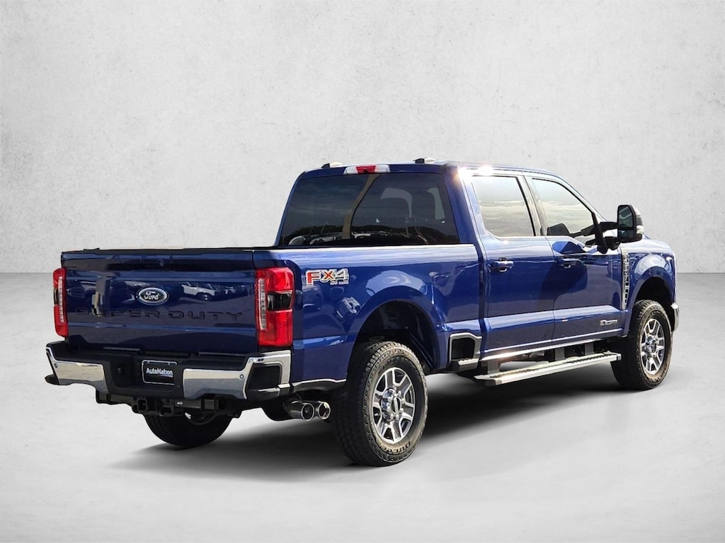 New 2026 Ford F-250 LARIAT Truck Crew Cab