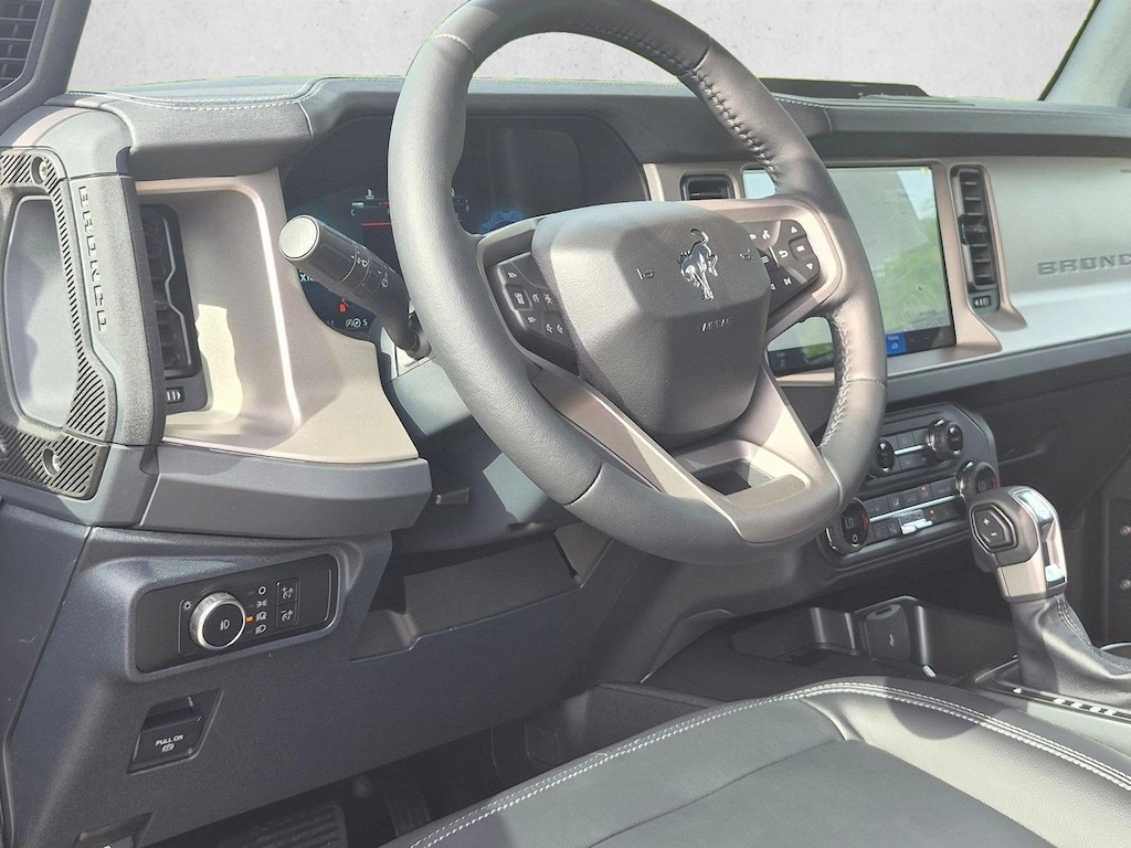 New 2026 Ford Bronco Outer Banks SUV