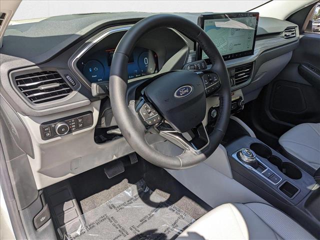 2025 Ford Escape Premium photo 3