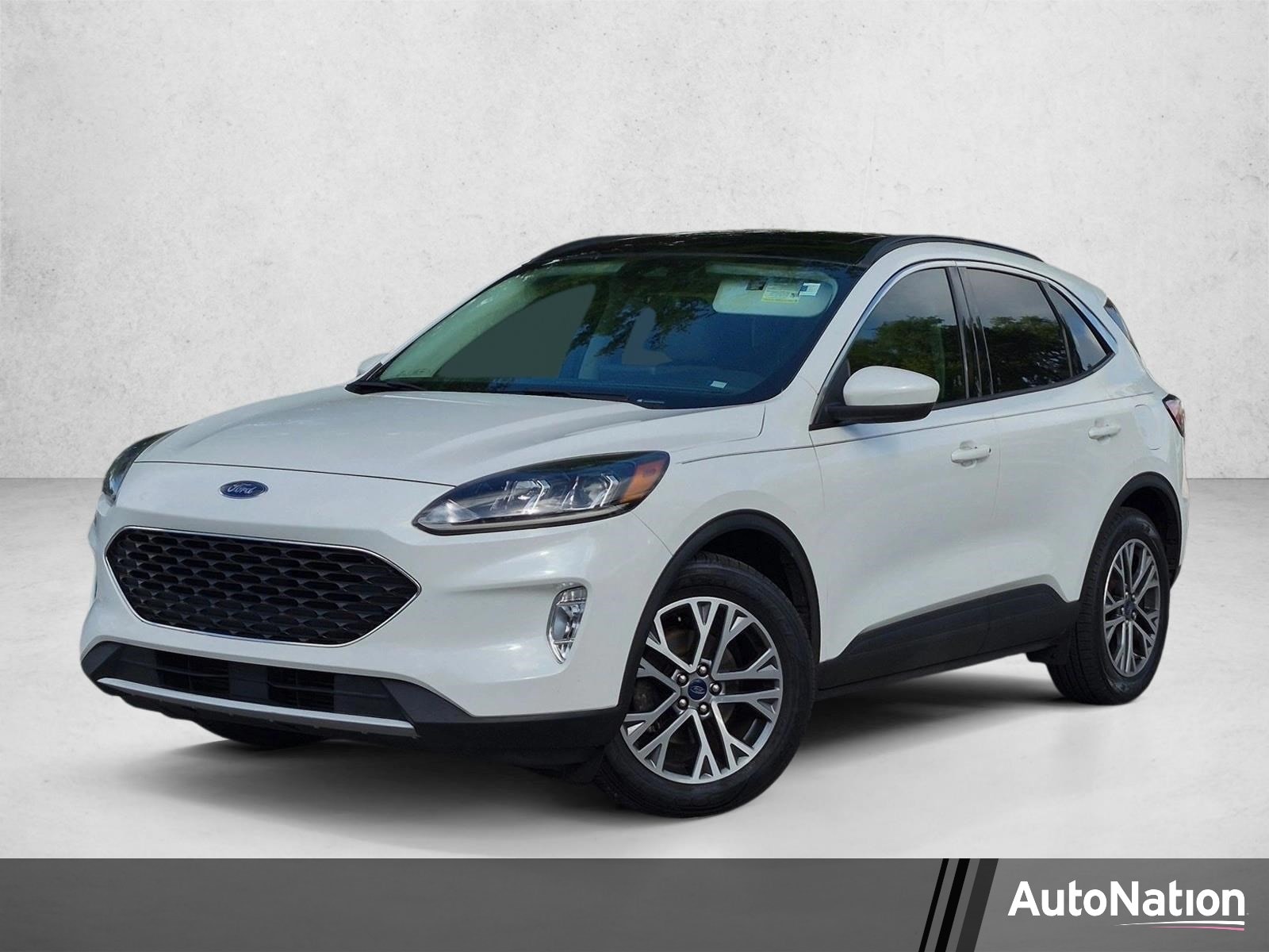 2021 Ford Escape SEL FWD's photo