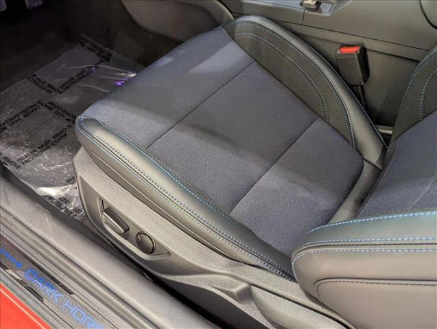 2025 Ford Mustang Dark Horse photo 4