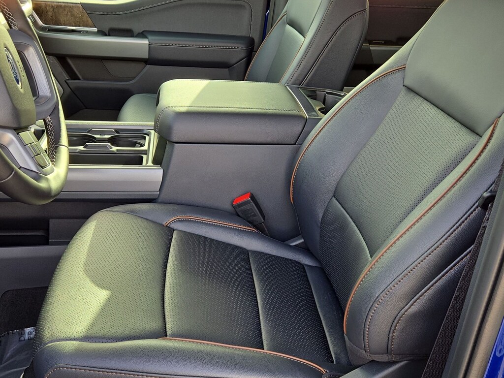 New 2026 Ford F-250 LARIAT Truck Crew Cab
