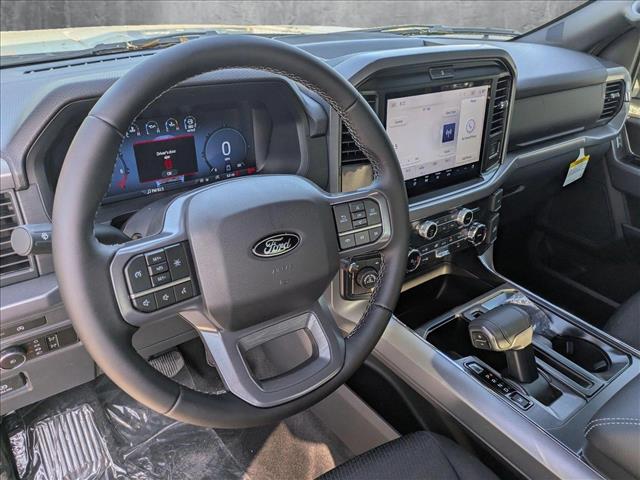 2025 Ford F-150 XLT photo 3