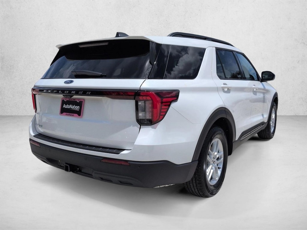 New 2026 Ford Explorer Active w/200A Pkg SUV