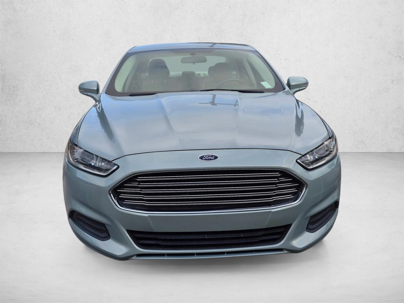Used 2013 Ford Fusion Hybrid SE Hybrid Sedan