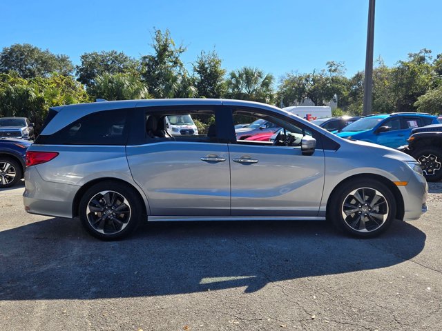 2022 Honda Odyssey Elite photo 4