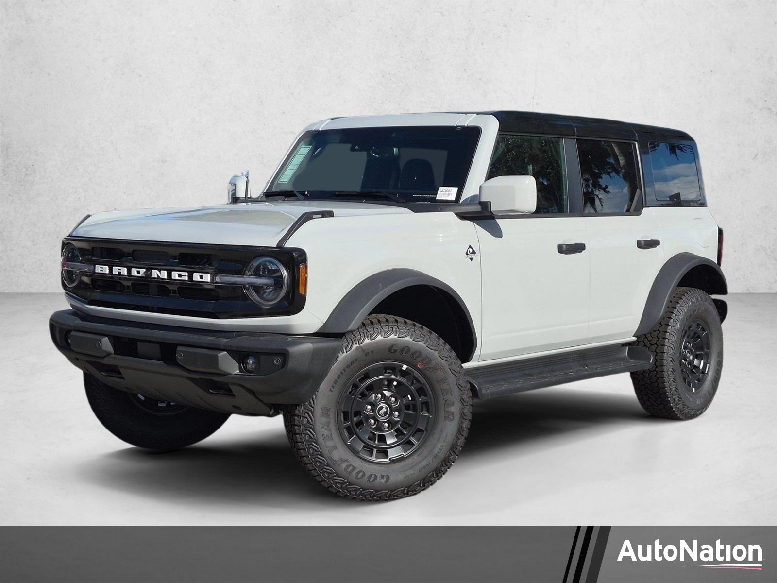 New 2026 Ford Bronco Outer Banks SUV
