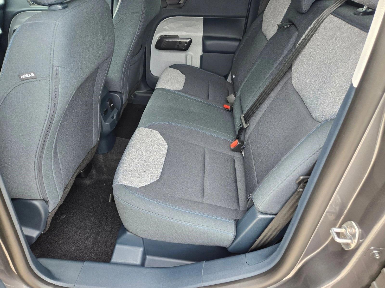 2025 Ford Maverick XLT - Photo 15