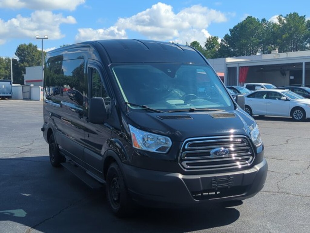 Used 2019 Ford Transit-350 XL Wagon Medium Roof Passenger Van