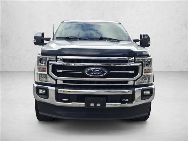 2022 Ford F-250 Lariat photo 2