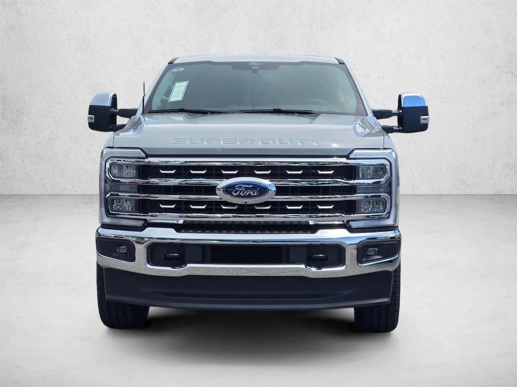 New 2026 Ford F-250 LARIAT Truck Crew Cab