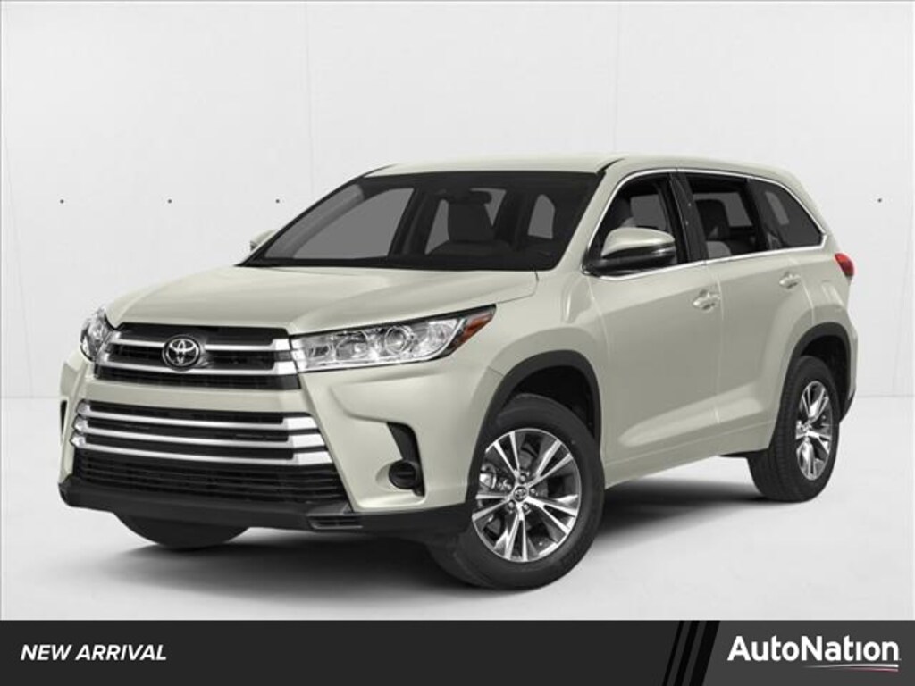 Used 2017 Toyota Highlander LE SUV