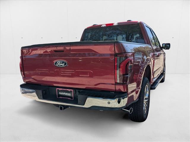 2025 Ford F-150 Lariat photo 2