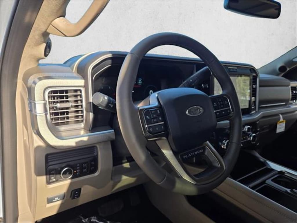New 2026 Ford F-350 Platinum Truck Crew Cab