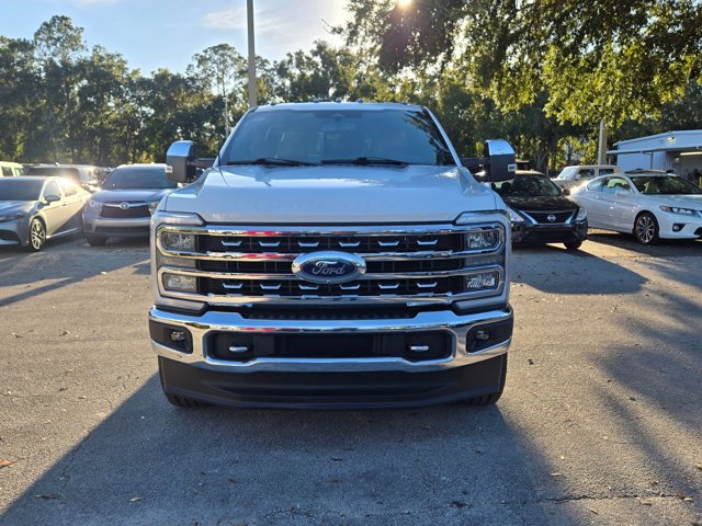 2024 Ford F-250 Lariat photo 2