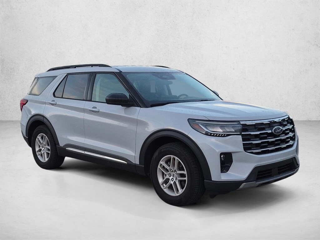 Used 2025 Ford Explorer Active SUV