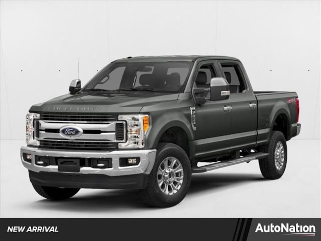 Used 2019 Ford F-250 XLT Truck Crew Cab
