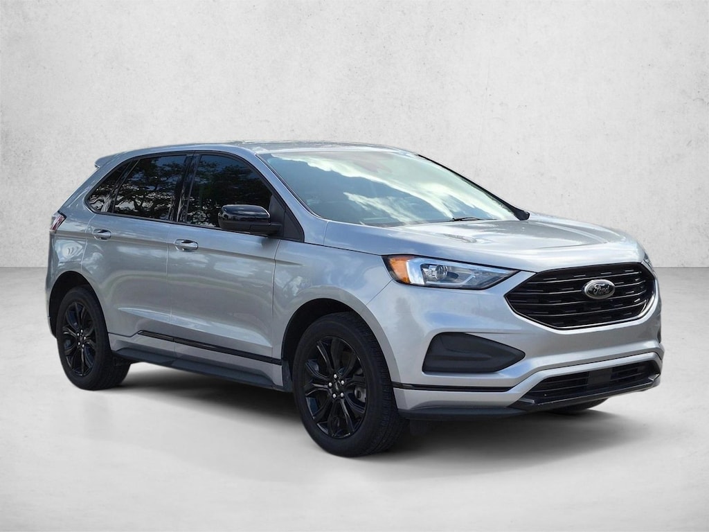Certified 2022 Ford Edge SE SUV