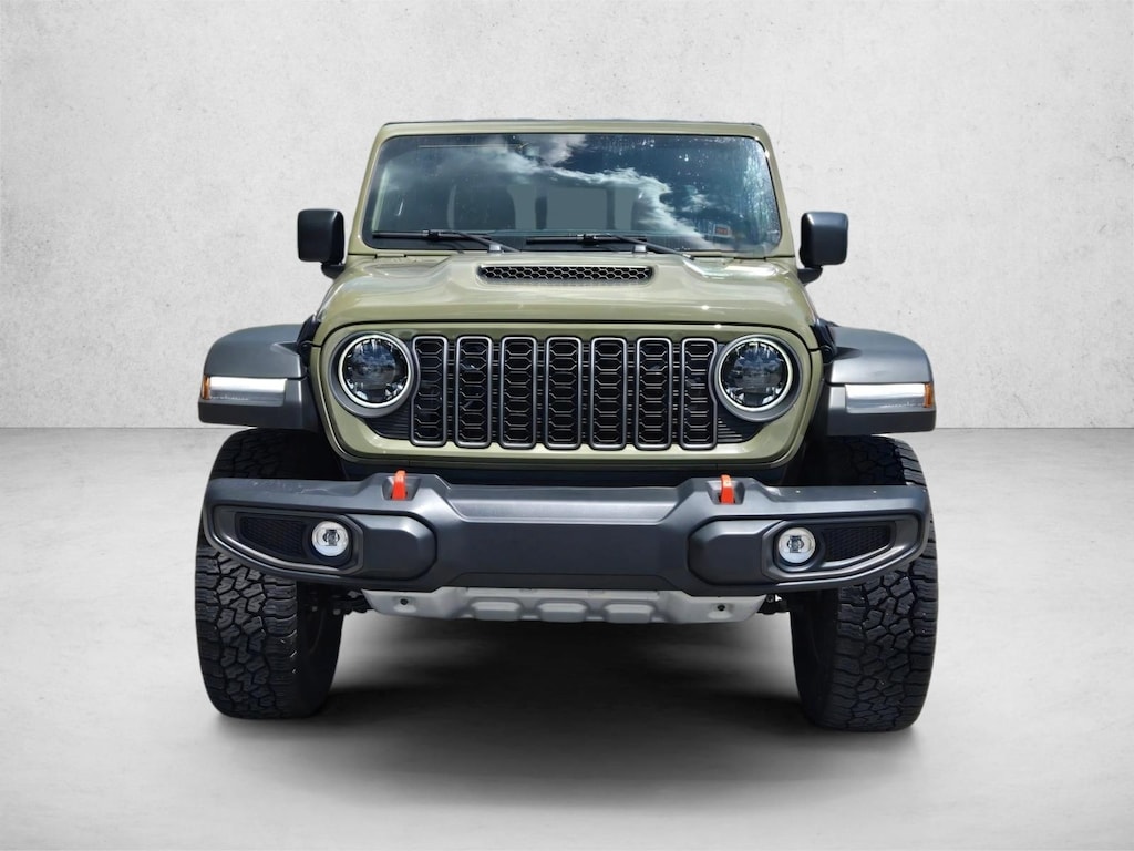 Used 2025 Jeep Gladiator Mojave Truck Crew Cab