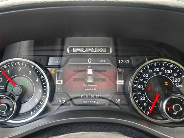 2019 Ram 1500 Laramie photo 3