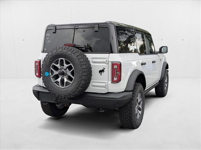 2025 Ford Bronco Badlands photo 2