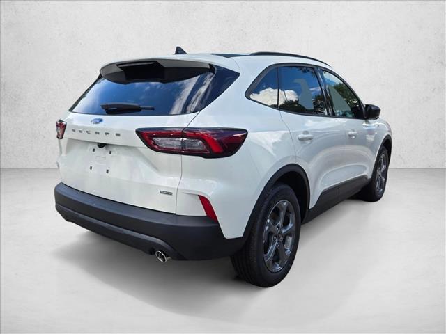 2025 Ford Escape ST-Line photo 2