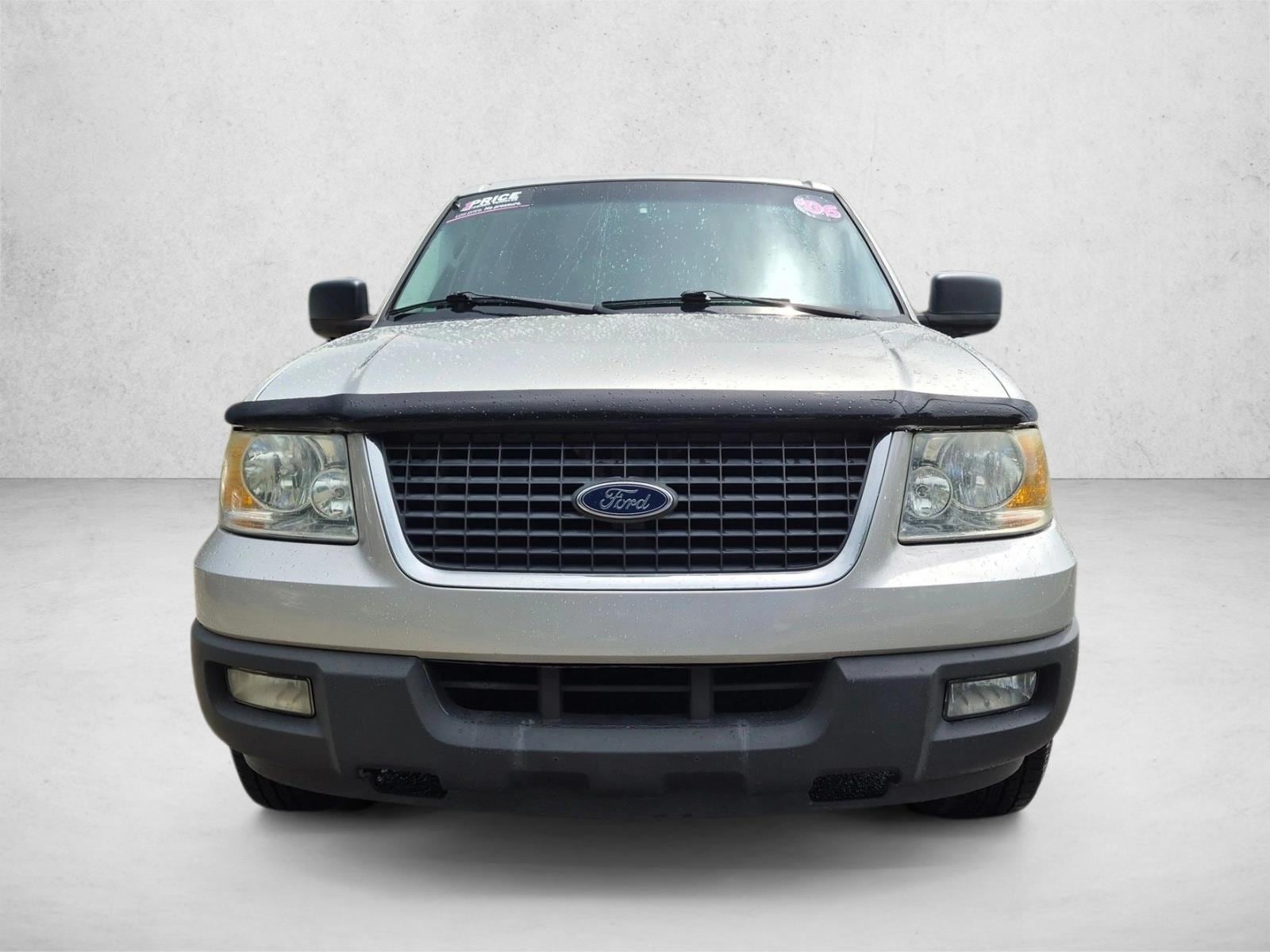 Used 2006 Ford Expedition XLT with VIN 1FMPU15516LA60322 for sale in Jacksonville, FL