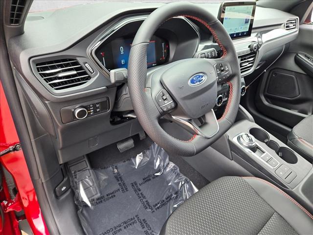 2026 Ford Escape ST-Line photo 3