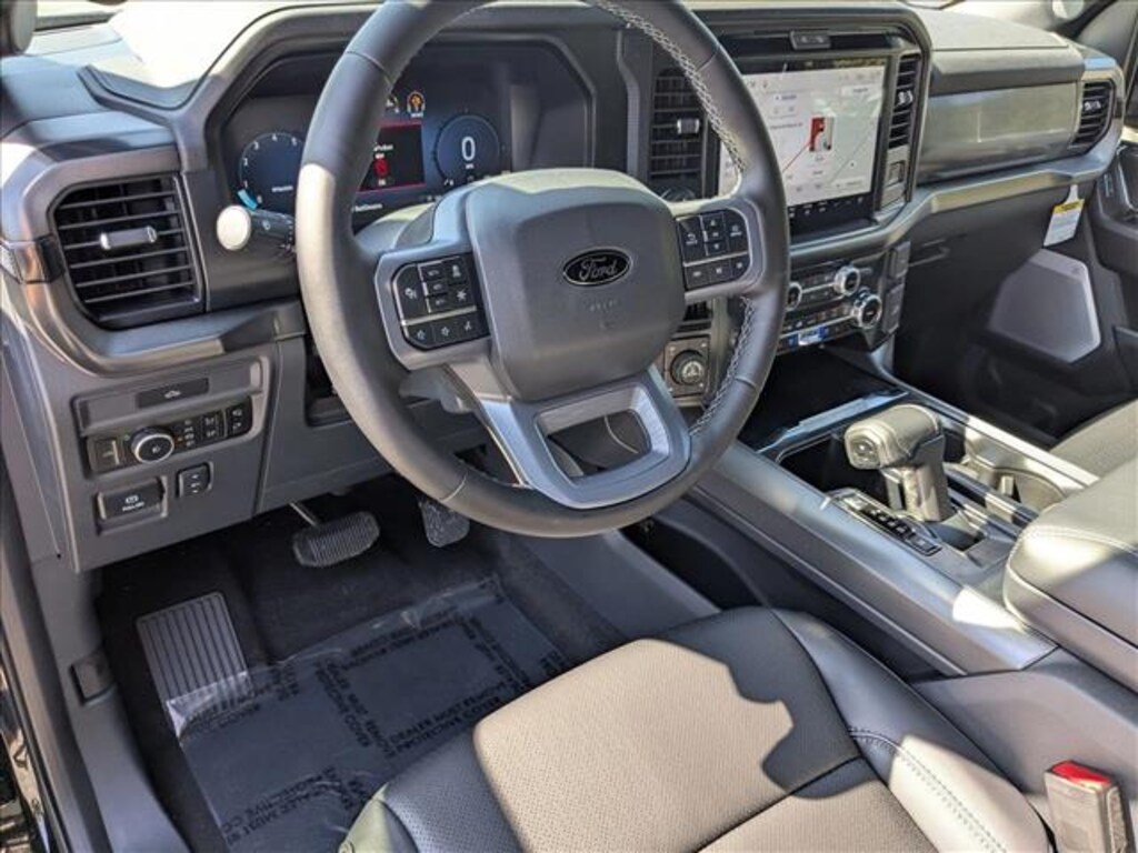 New 2026 Ford F-150 LARIAT Truck SuperCrew Cab