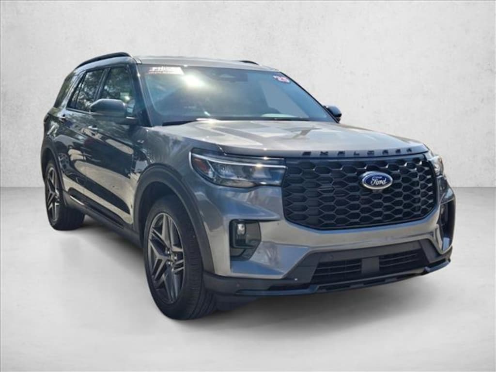 Used 2025 Ford Explorer ST-Line SUV