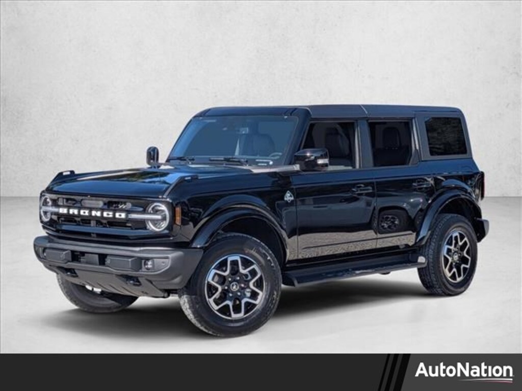 New 2025 Ford Bronco Outer Banks SUV