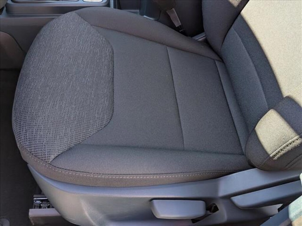 New 2025 Ford Maverick XL Truck SuperCrew