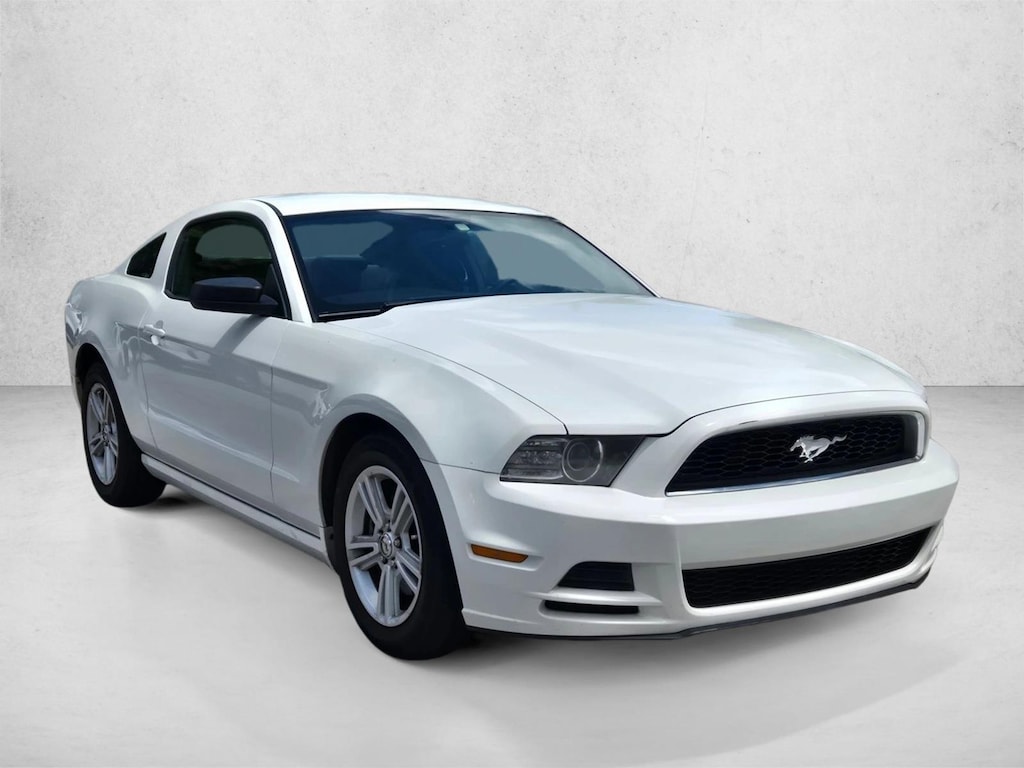 Used 2013 Ford Mustang V6 Coupe