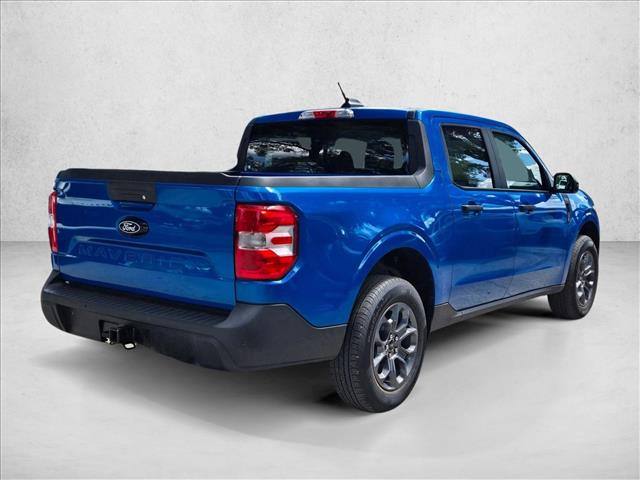 2025 Ford Maverick XLT photo 2