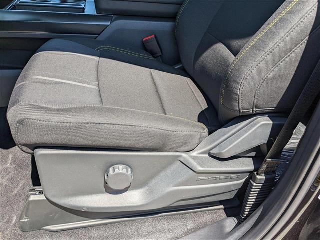 2025 Ford F-150 STX photo 4