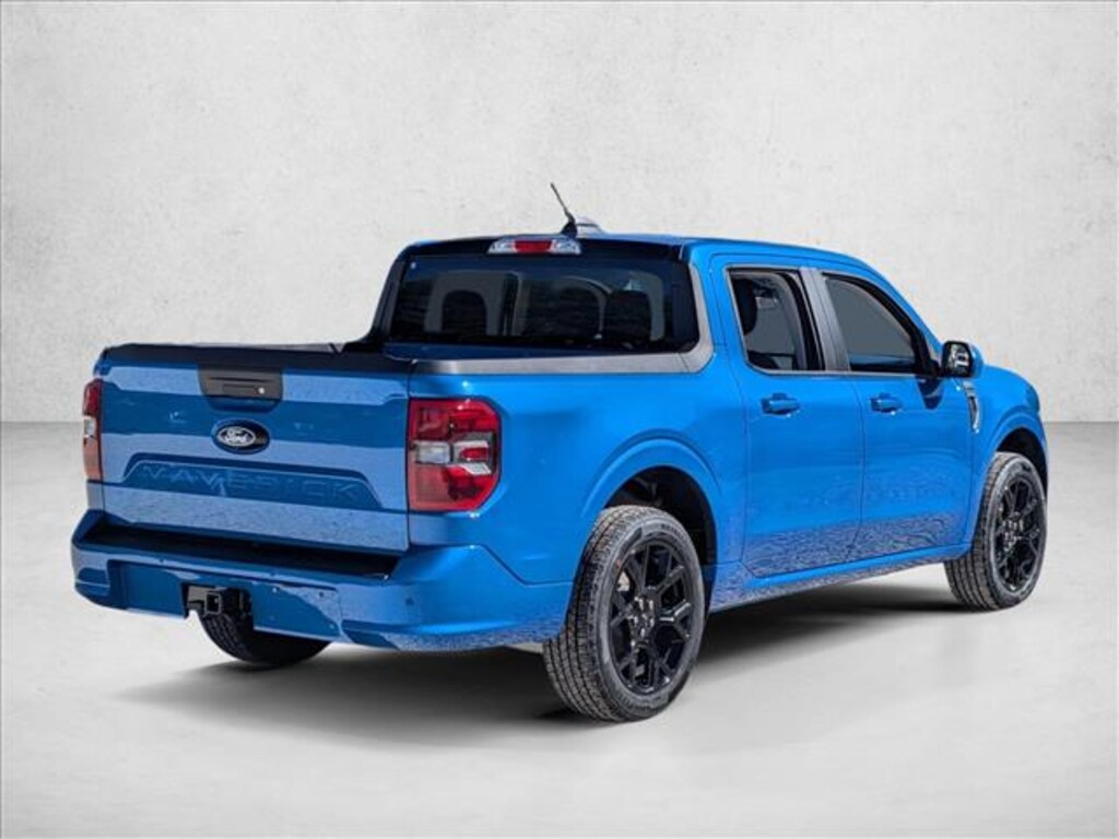 New 2026 Ford Maverick Lobo Standard Truck SuperCrew