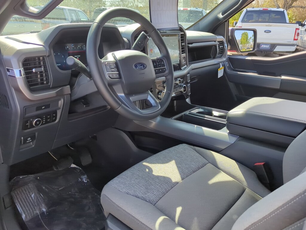 New 2026 Ford F-150 XLT Truck SuperCrew Cab