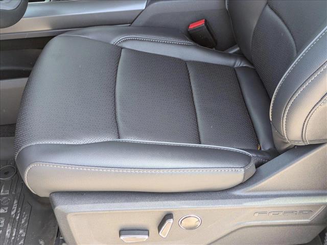 2025 Ford F-150 Lariat photo 4