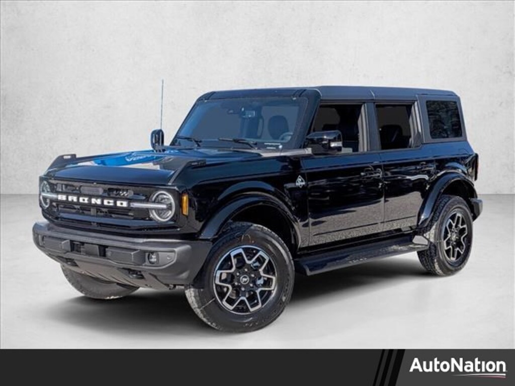 New 2025 Ford Bronco Outer Banks SUV
