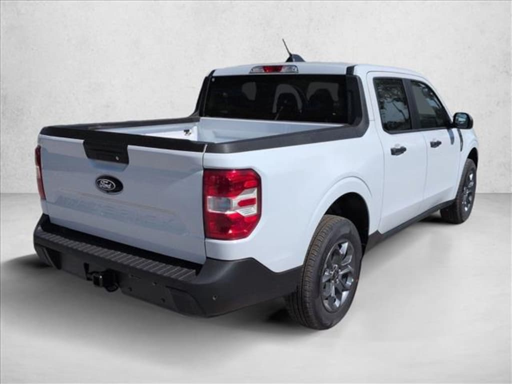 New 2026 Ford Maverick XLT Truck SuperCrew