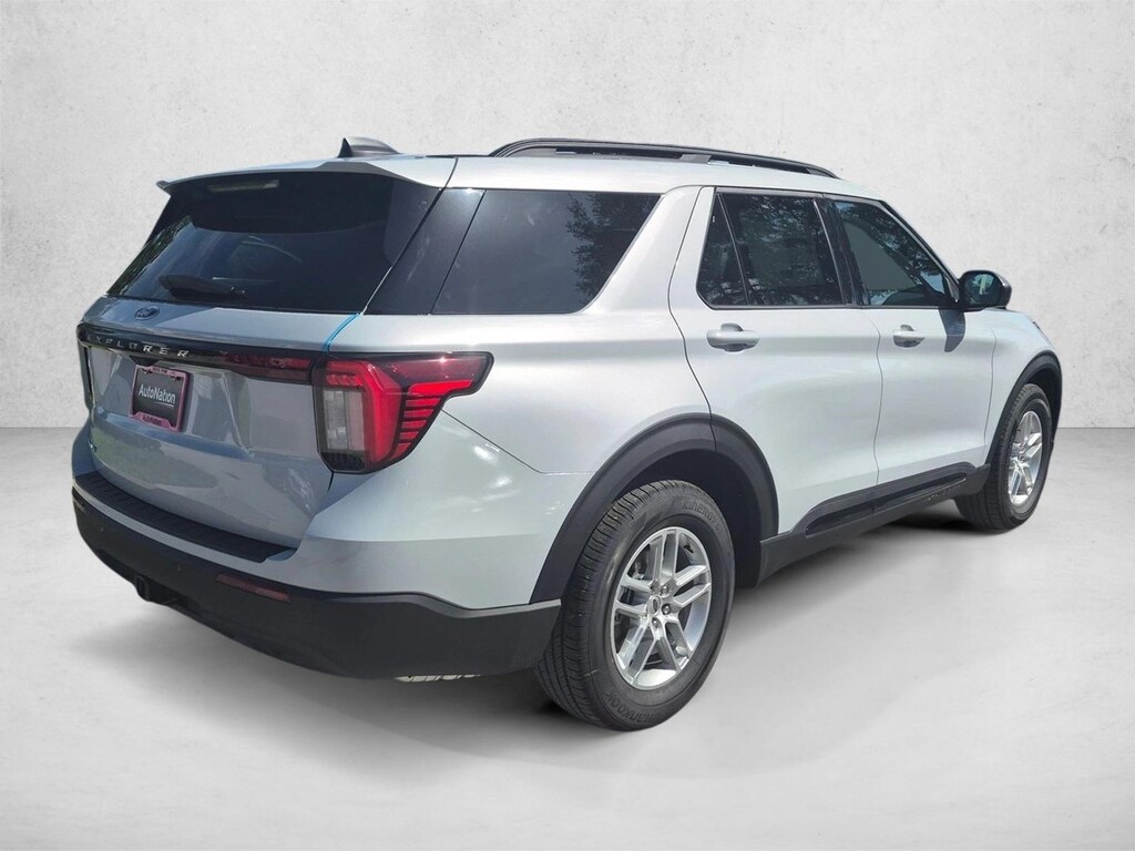 New 2026 Ford Explorer Active w/200A Pkg SUV