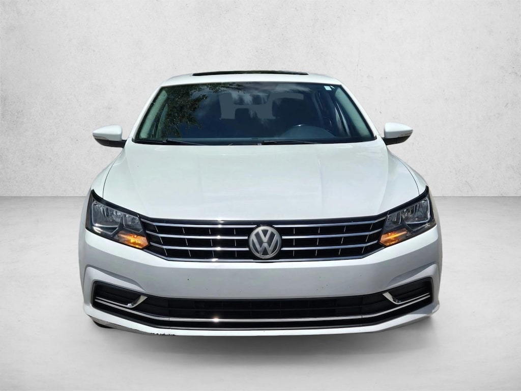 Used 2016 Volkswagen Passat 1.8T SE Sedan