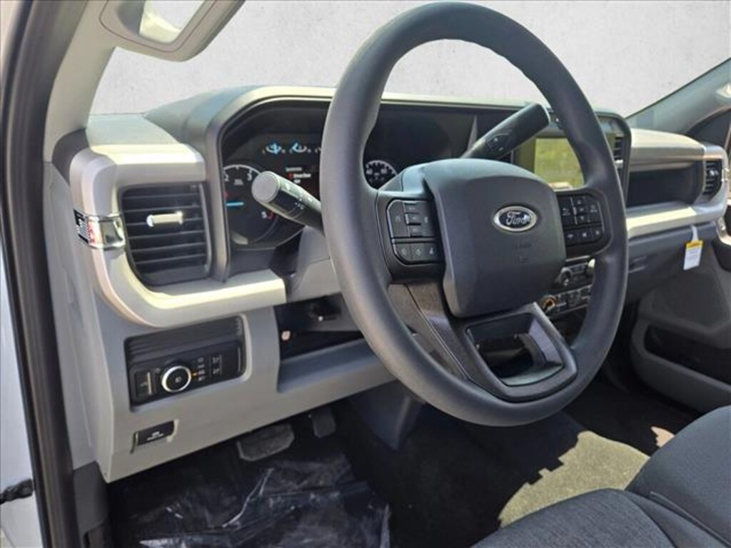 New 2026 Ford F-250 XL Truck Crew Cab