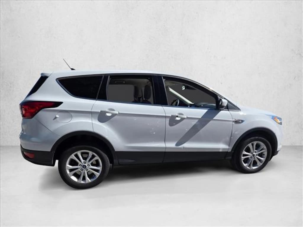 Used 2019 Ford Escape SE SUV