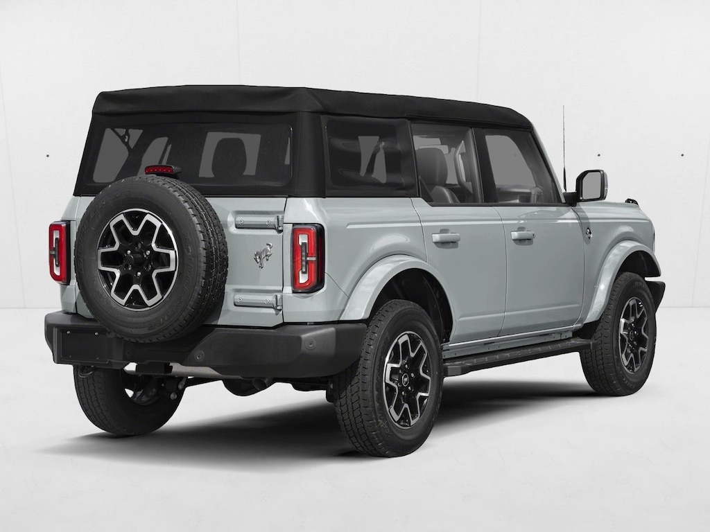 New 2026 Ford Bronco Outer Banks SUV