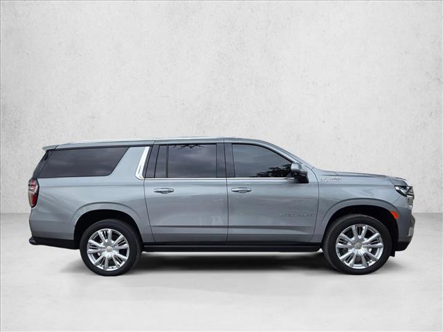 2024 Chevrolet Suburban High Country photo 4