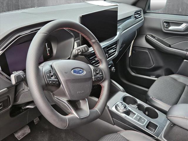 2025 Ford Escape ST-Line photo 3