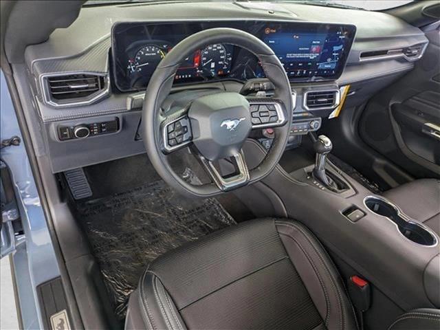 2025 Ford Mustang GT Premium photo 3