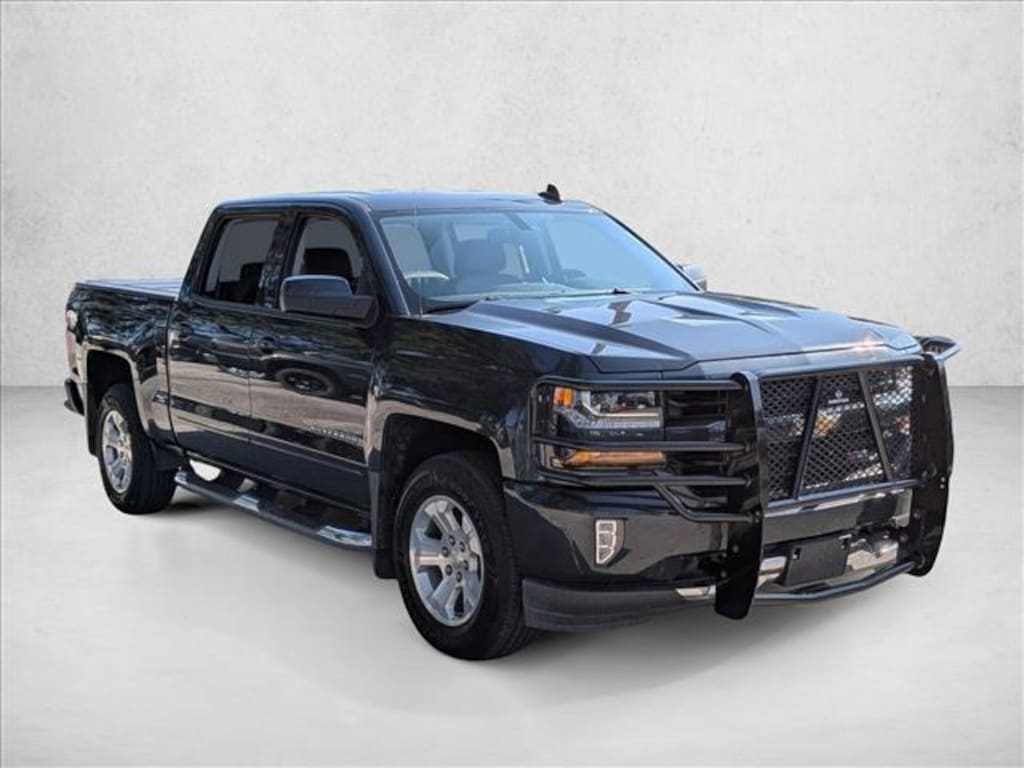 Used 2018 Chevrolet Silverado 1500 LT Truck Crew Cab