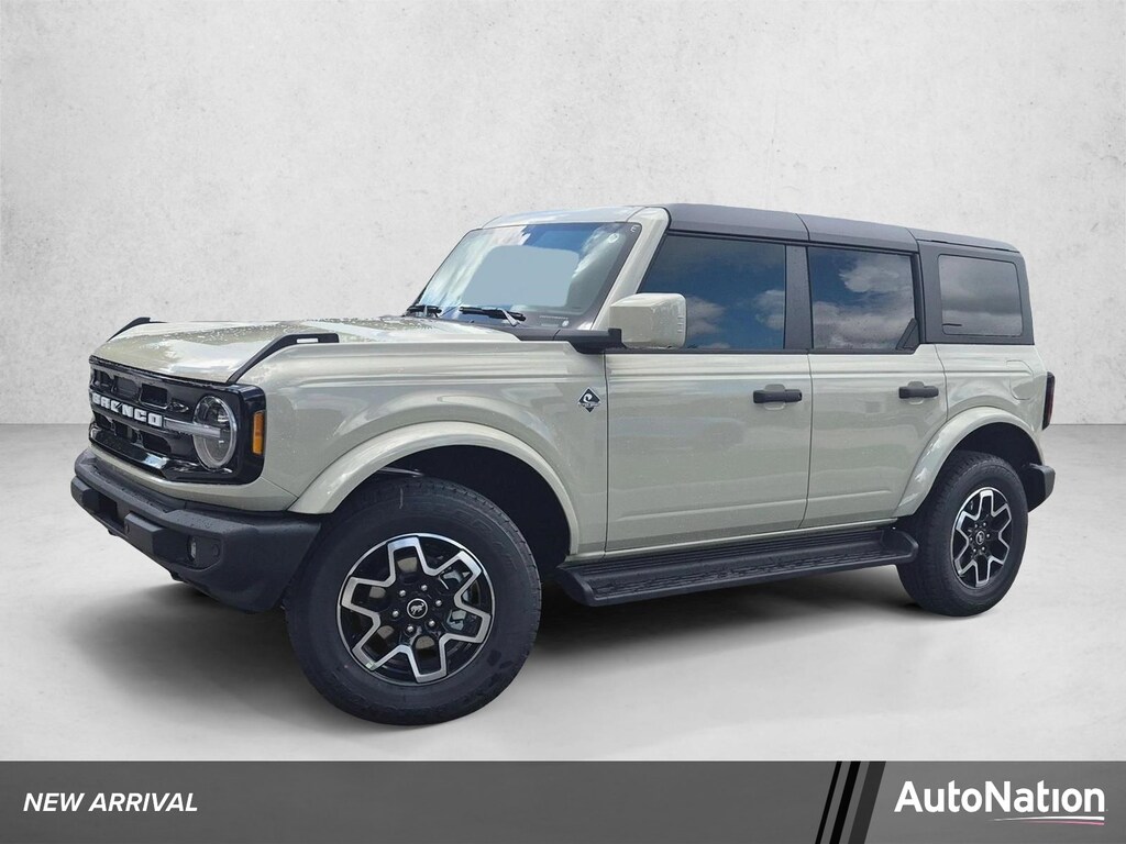 New 2026 Ford Bronco Outer Banks SUV